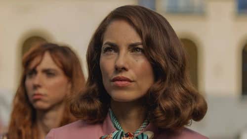 María