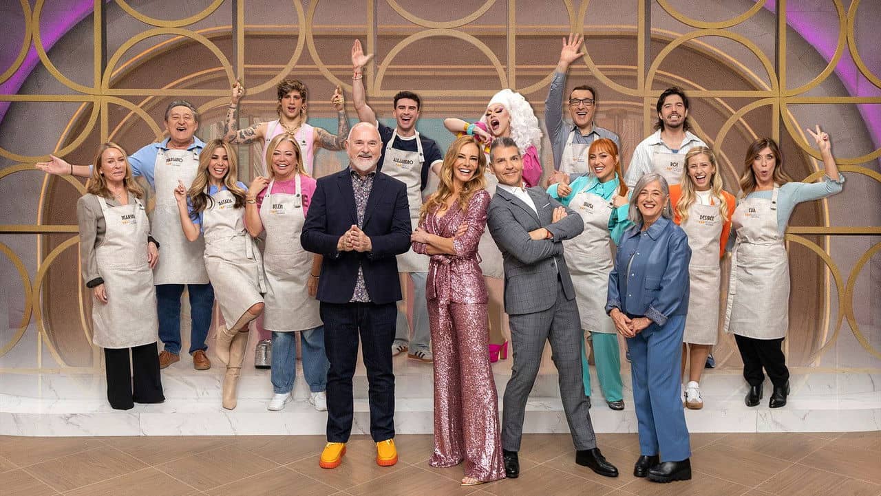 Top Chef: Dulces y famosos backdrop