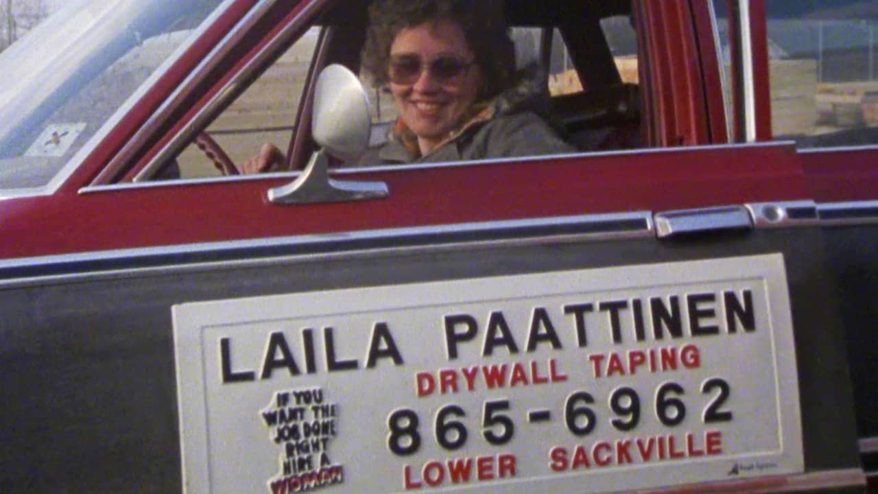 Laila backdrop