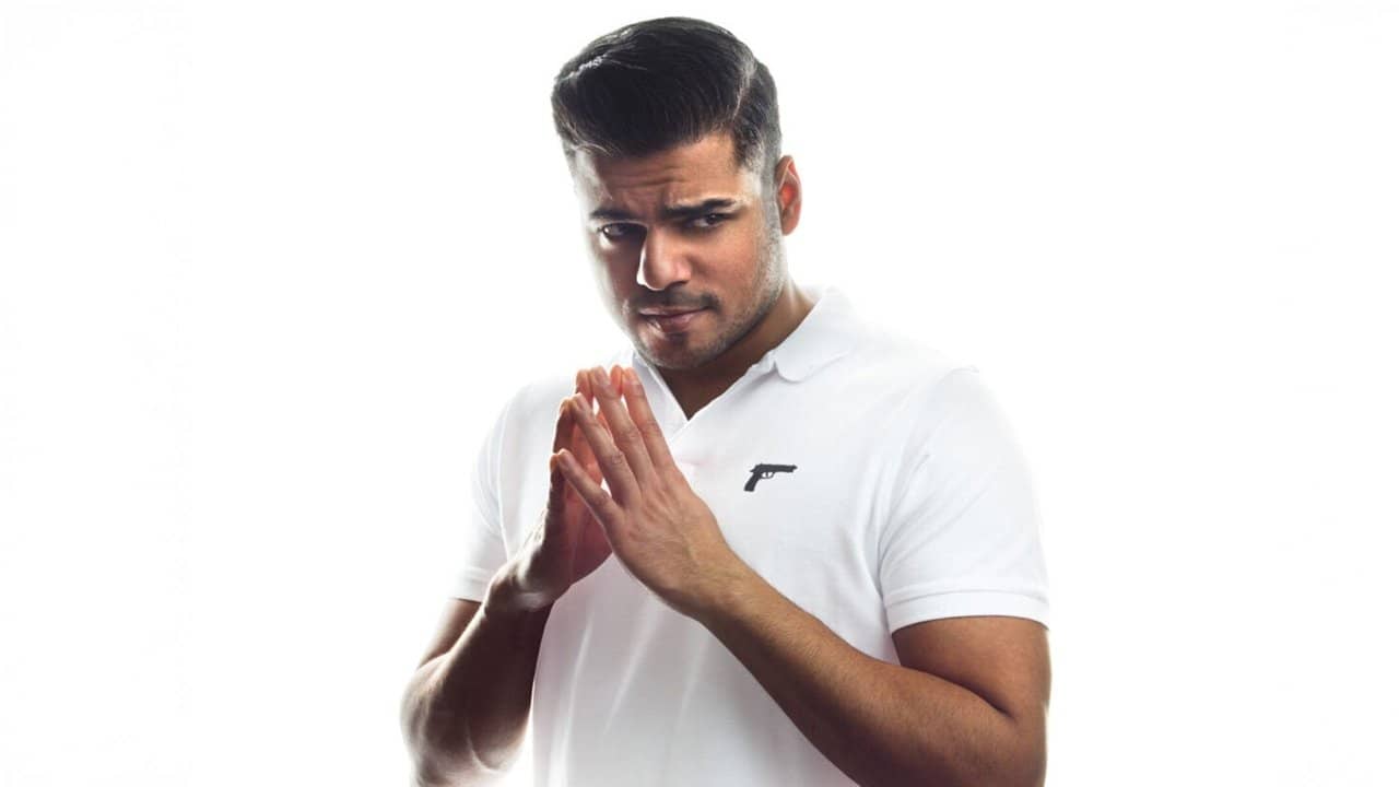 Rayen Panday: Trigger backdrop