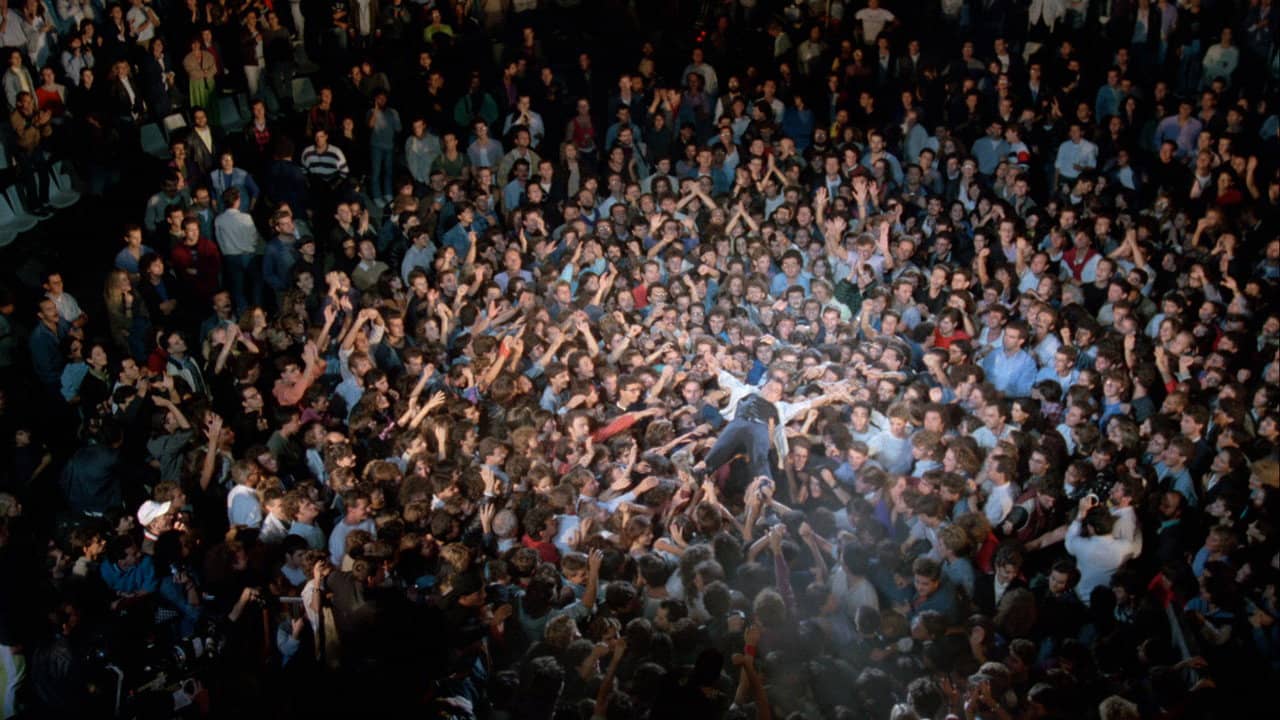 Peter Gabriel: Live in Athens 1987 backdrop