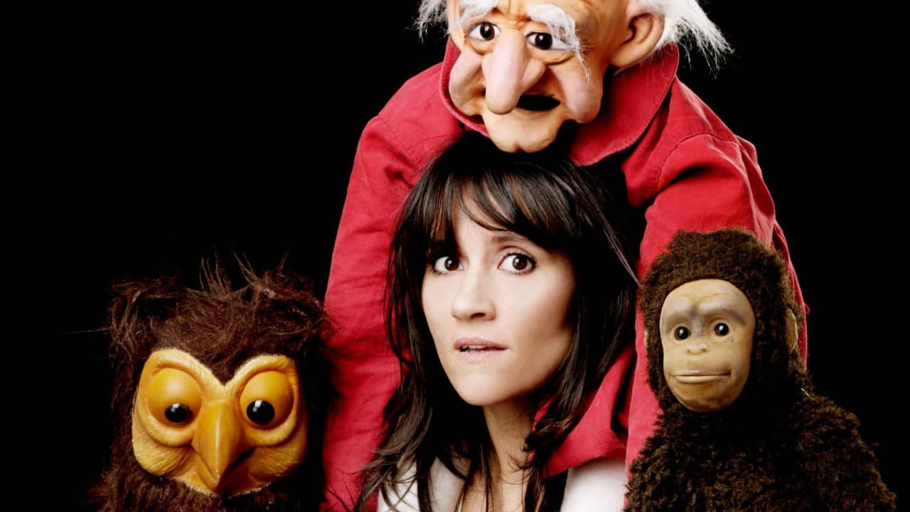 Nina Conti: Her Master's Voice backdrop