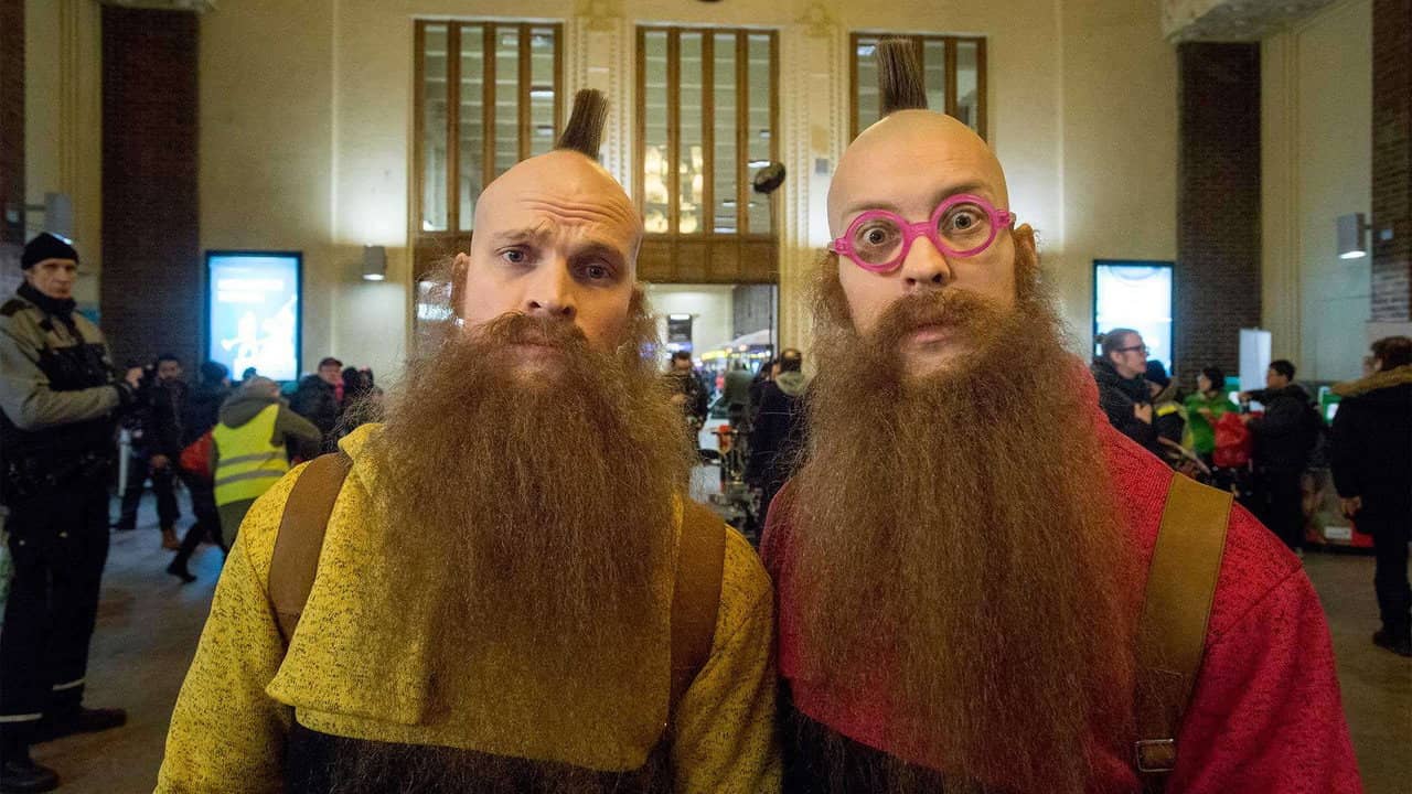 Tatu and Patu: An Oddsville Christmas backdrop