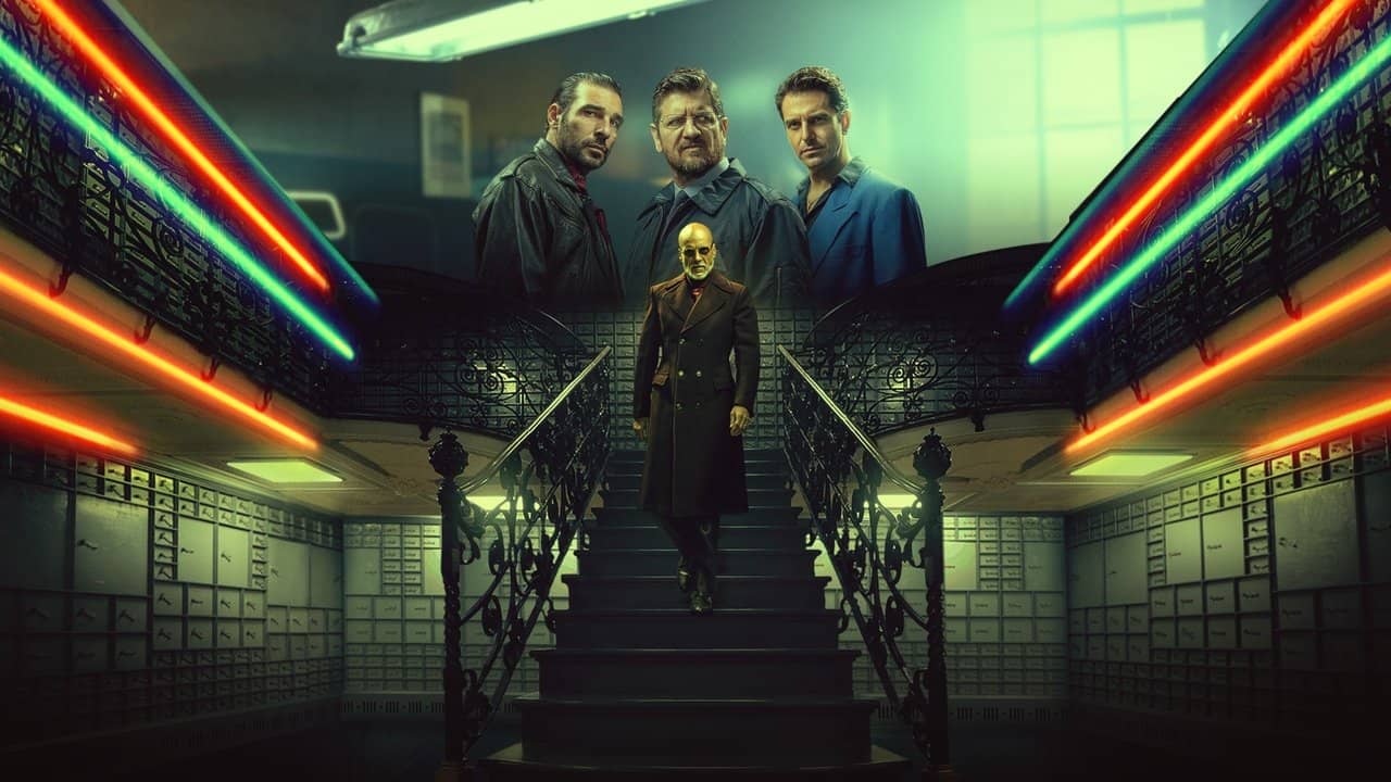 Golden Men backdrop
