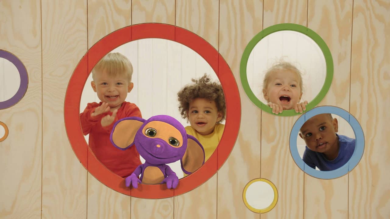 Mini Kids backdrop