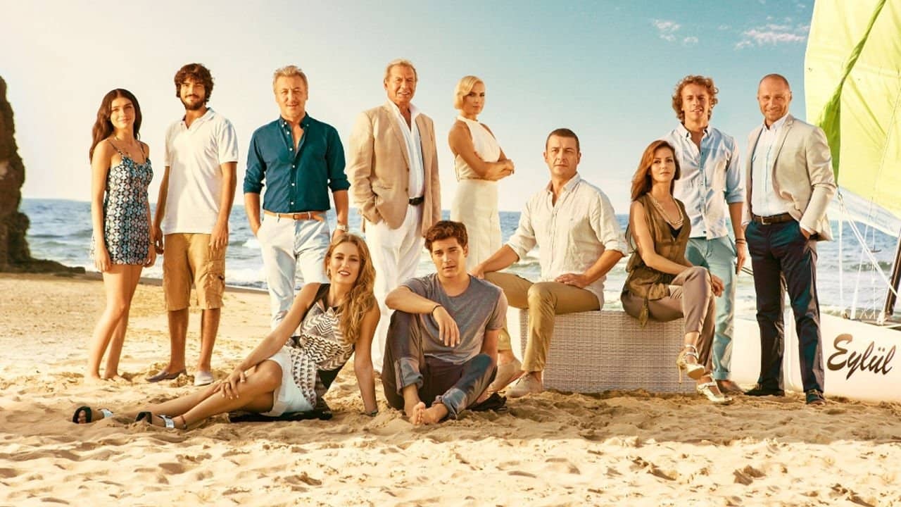 Medcezir backdrop