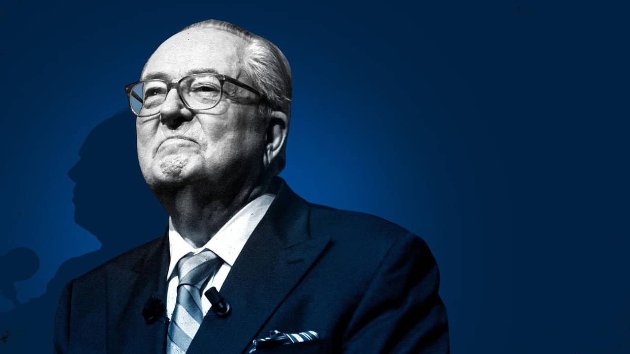 Jean-Marie Le Pen : À l'extrême backdrop