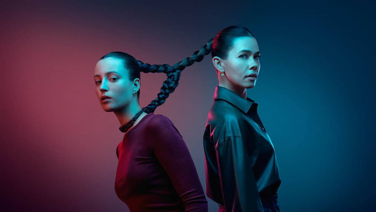 Dark Horse backdrop