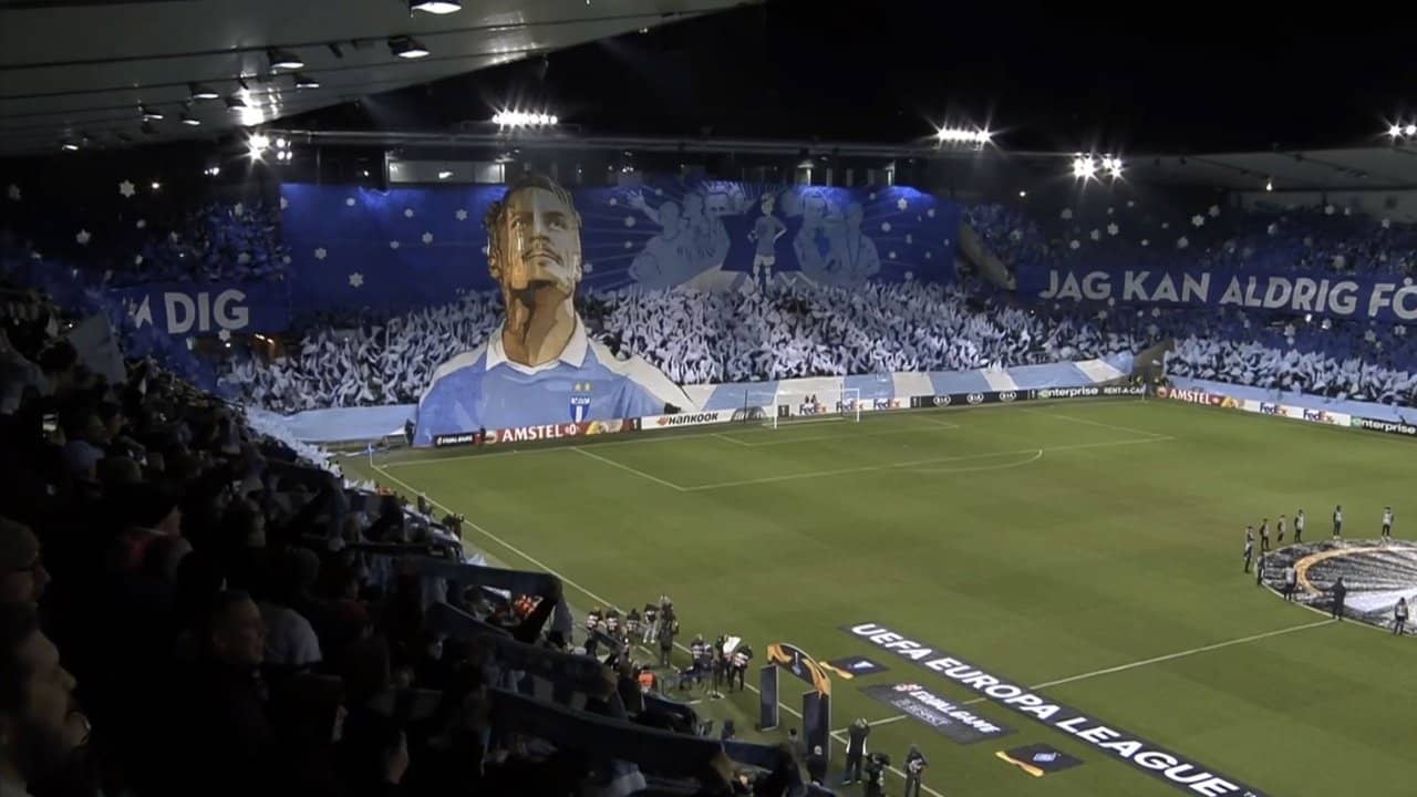 Mackan backdrop