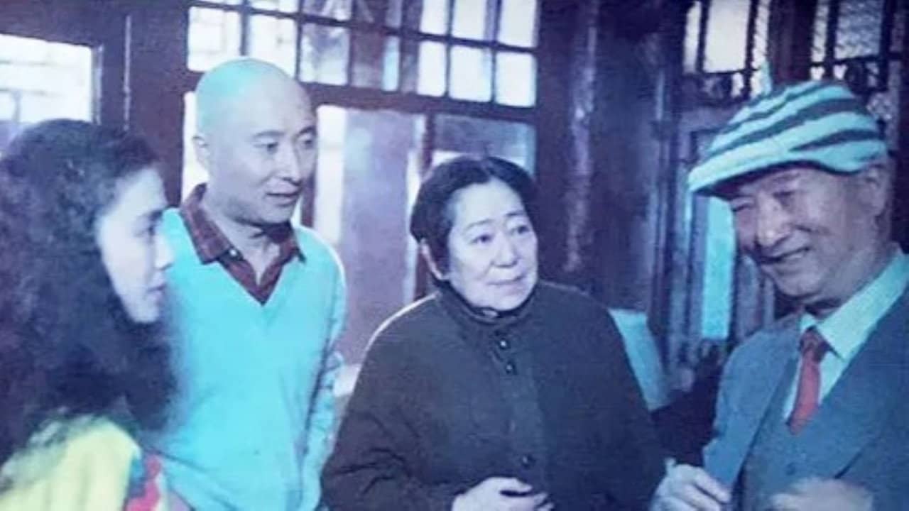 爷儿俩开歌厅 backdrop