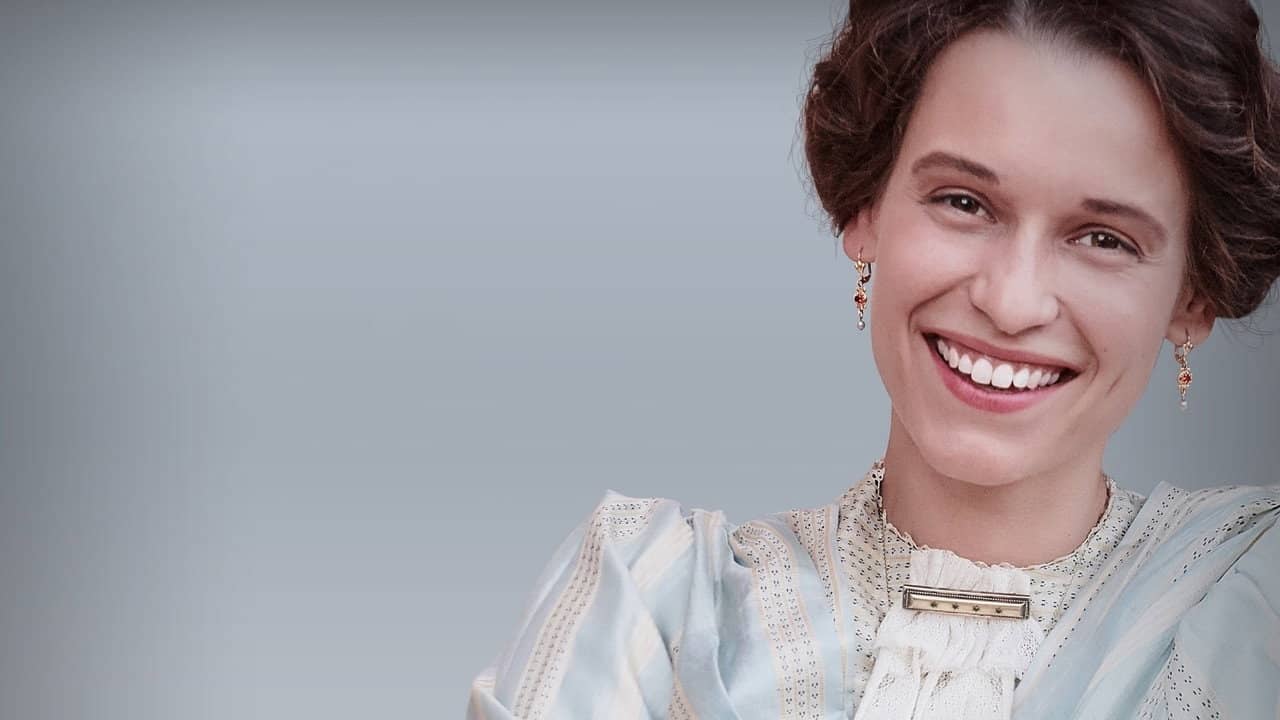 Ottilie von Faber-Castell - Eine mutige Frau backdrop