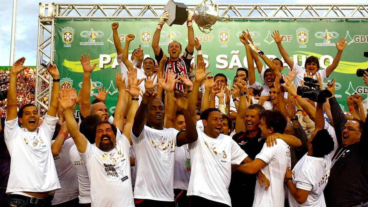 SPFC: It’s Hexa! backdrop