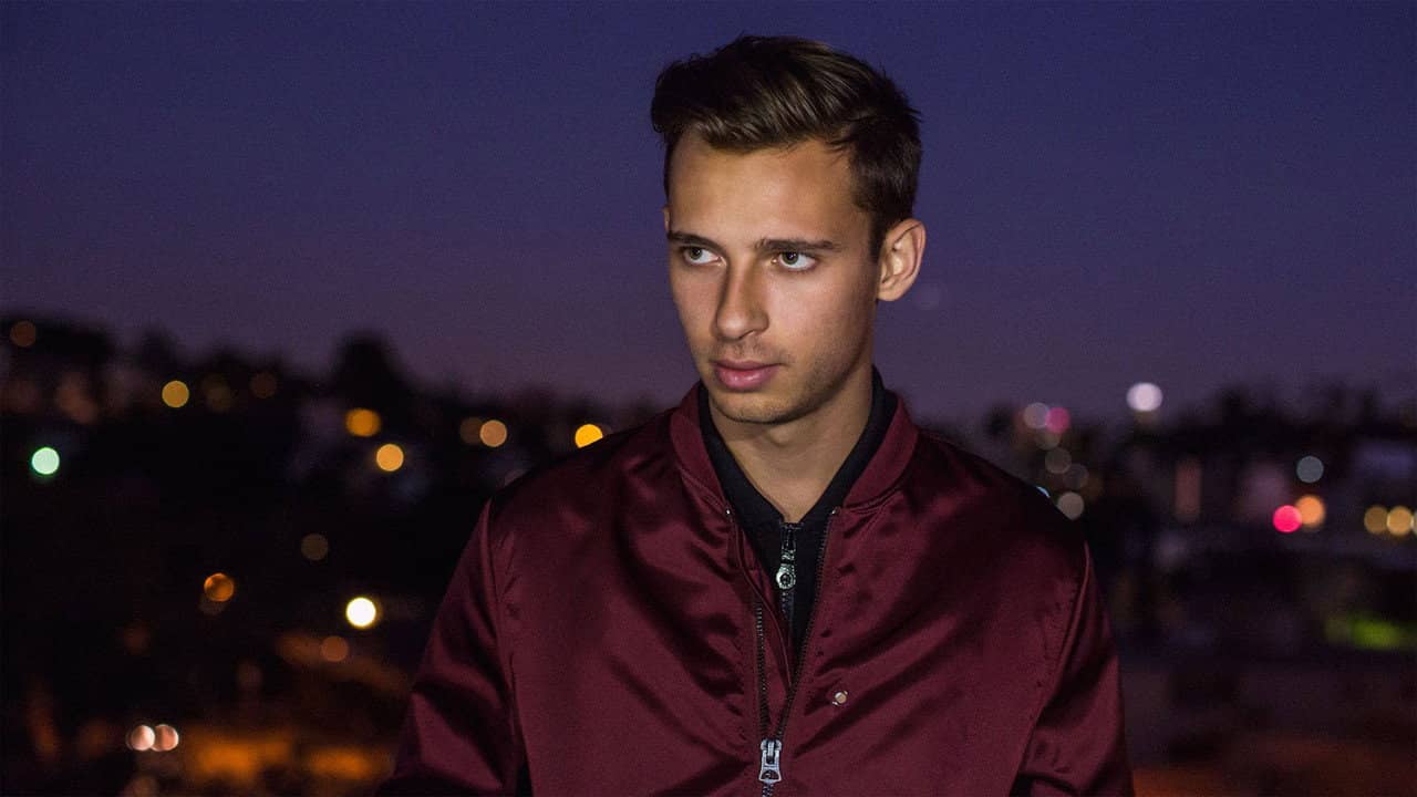 Flume - Live at Lollapalooza Brazil backdrop