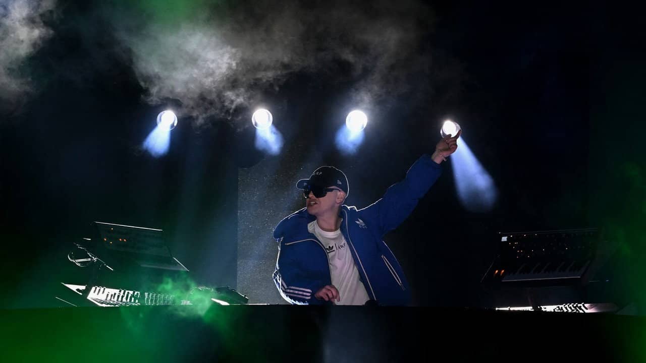BZRP Live Tour backdrop