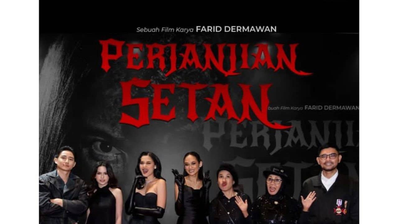 Perjanjian Setan backdrop