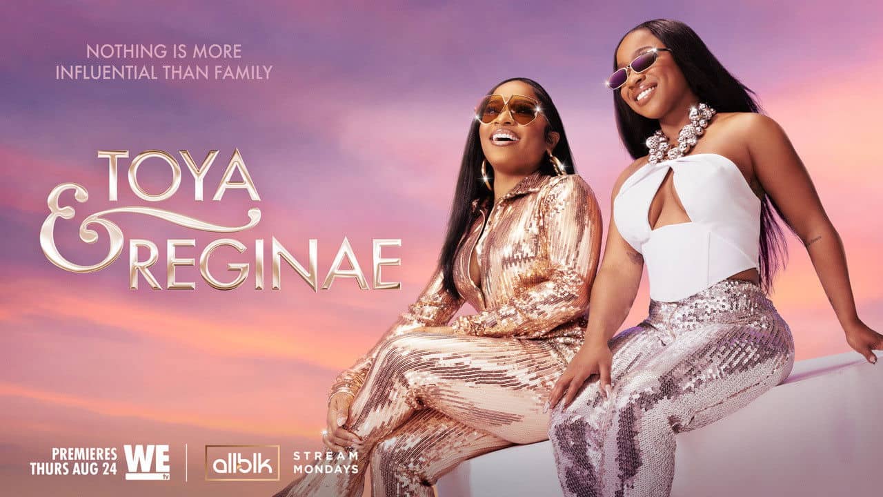 Toya & Reginae backdrop