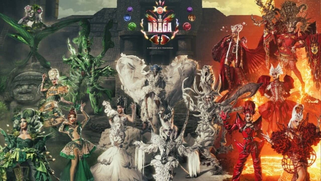 La Más Draga backdrop
