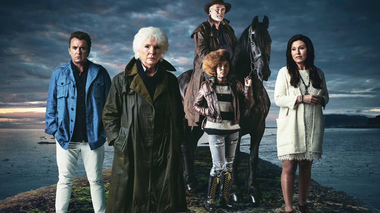 Kat & Alfie: Redwater backdrop