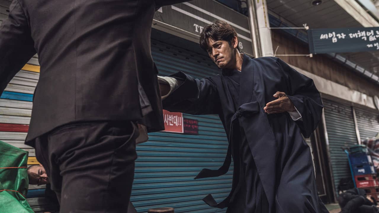 The Therapist : Fist of Tae-baek backdrop