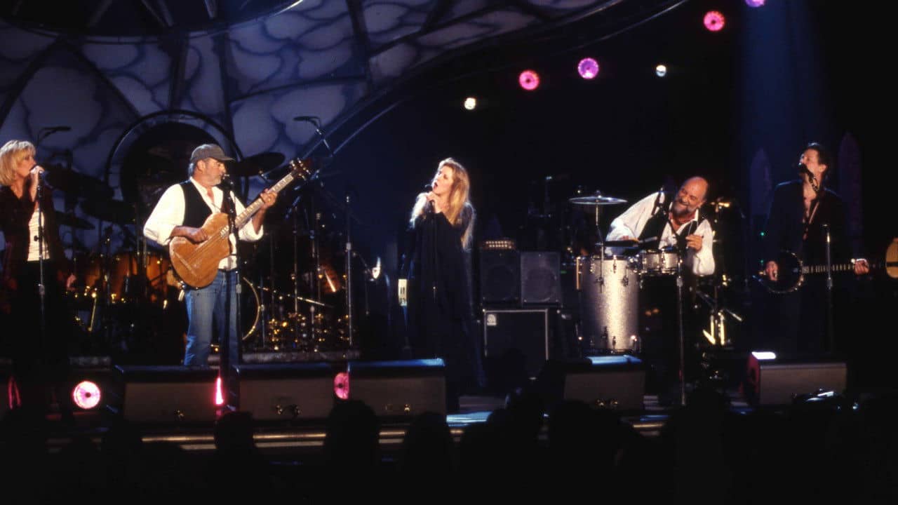 Fleetwood Mac: The Dance backdrop