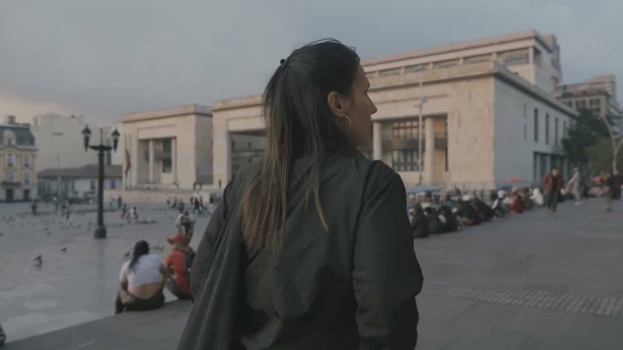 Fragmentos de otra historia backdrop