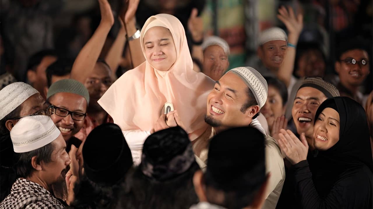 Ayat Ayat Adinda backdrop