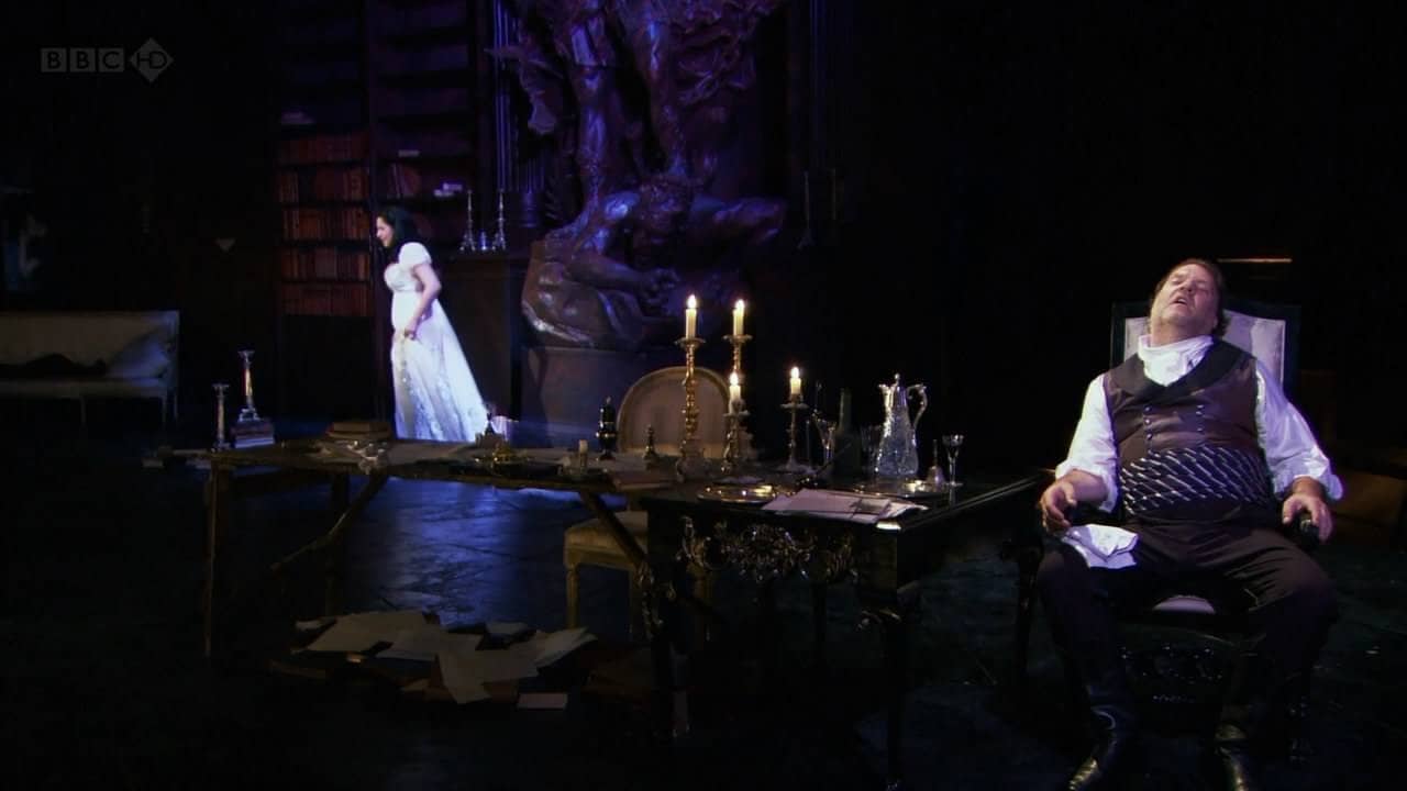 Royal Opera House: Tosca backdrop