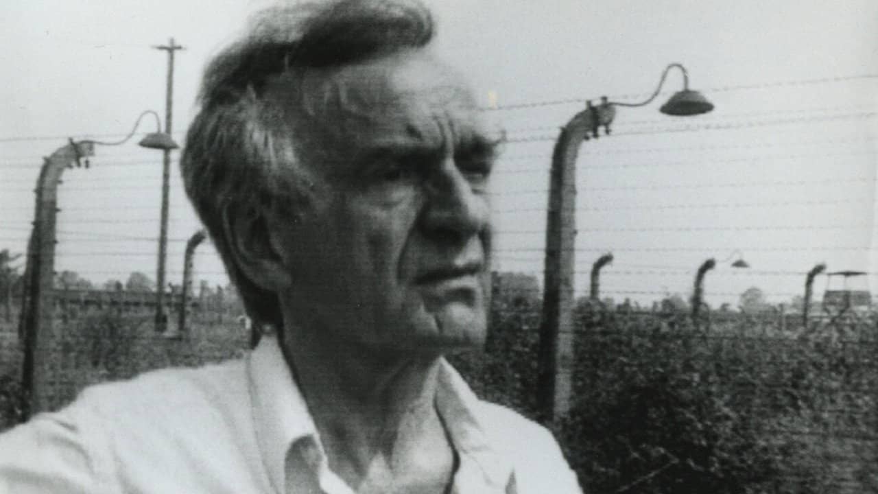 Elie Wiesel Goes Home backdrop