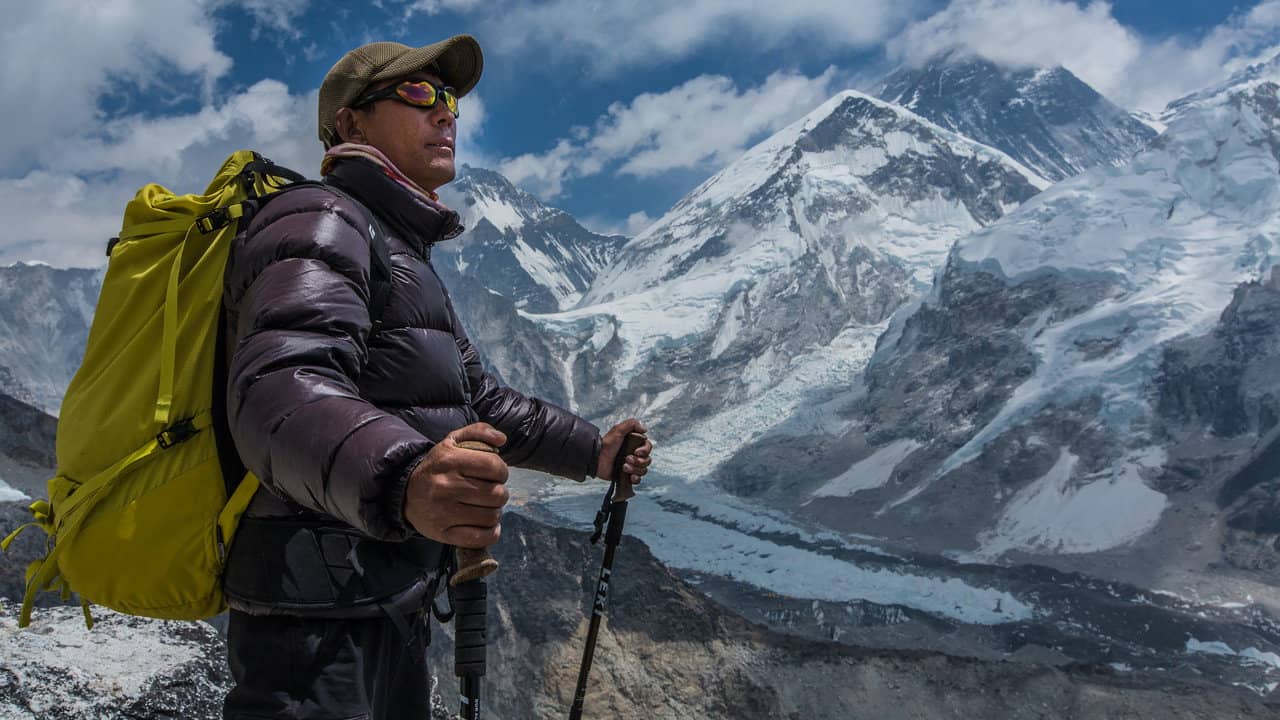 Everest Dark backdrop