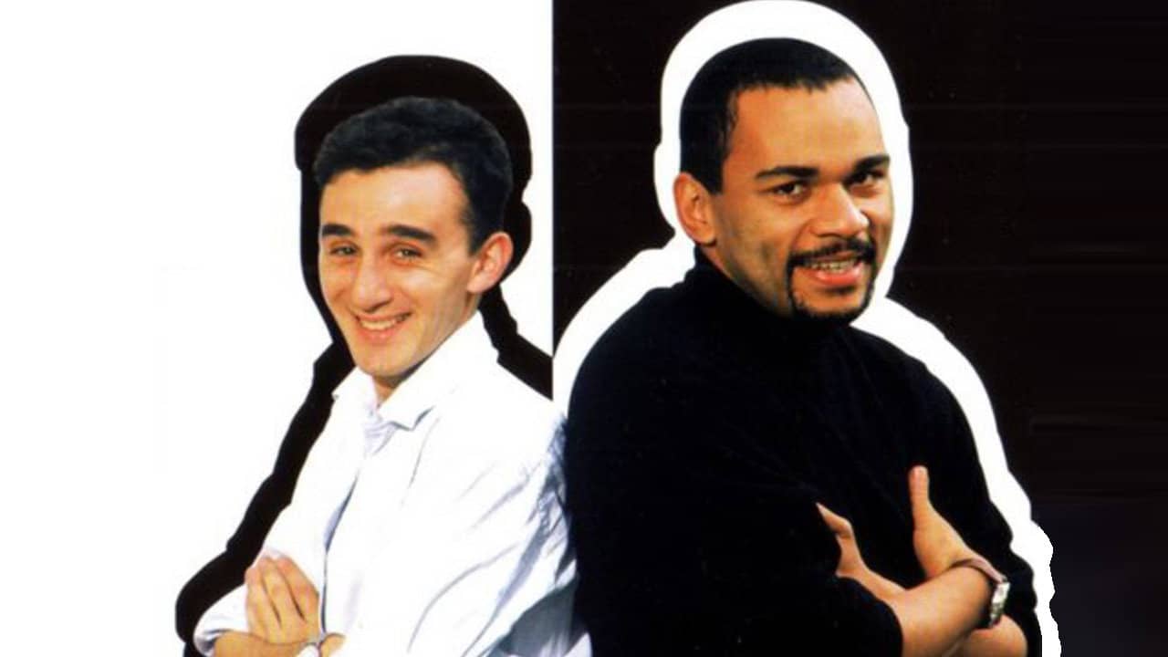 Élie & Dieudonné backdrop