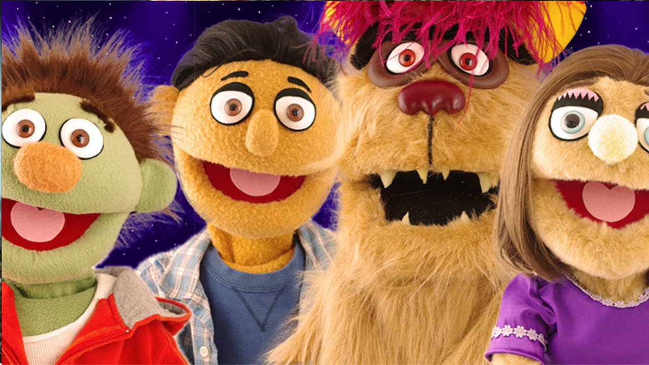 Avenue Q backdrop