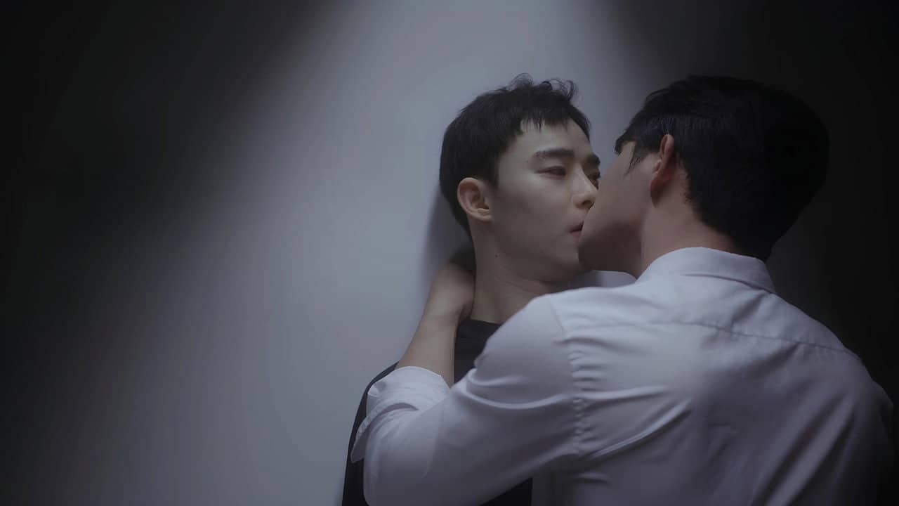 내 남자친구는 조각남 backdrop