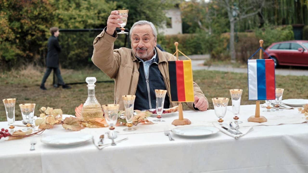 Ziemlich russische Freunde backdrop