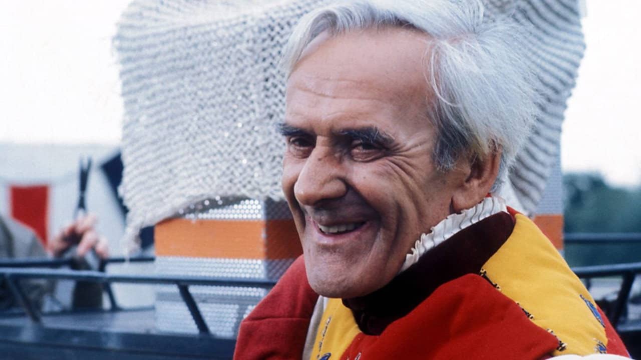 John Le Mesurier: It's All Been Rather Lovely backdrop