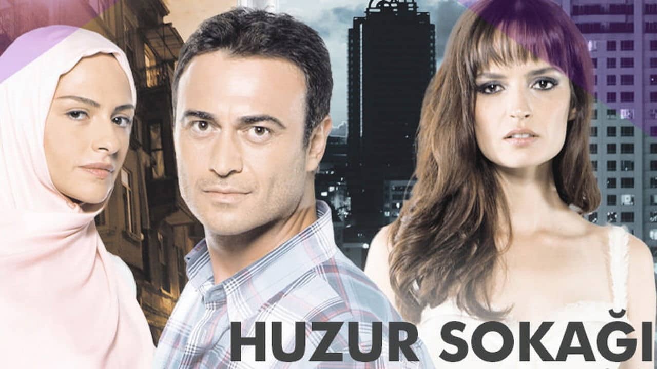 Huzur Sokağı backdrop