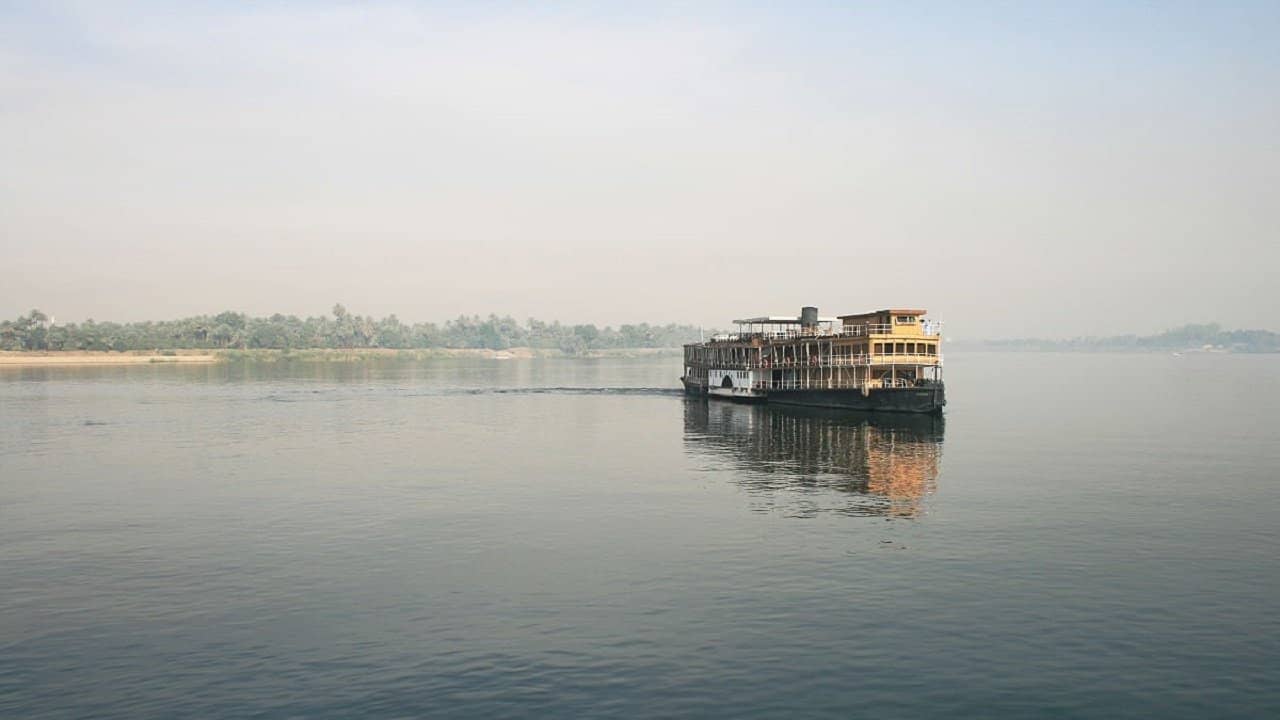 Death on the Nile backdrop