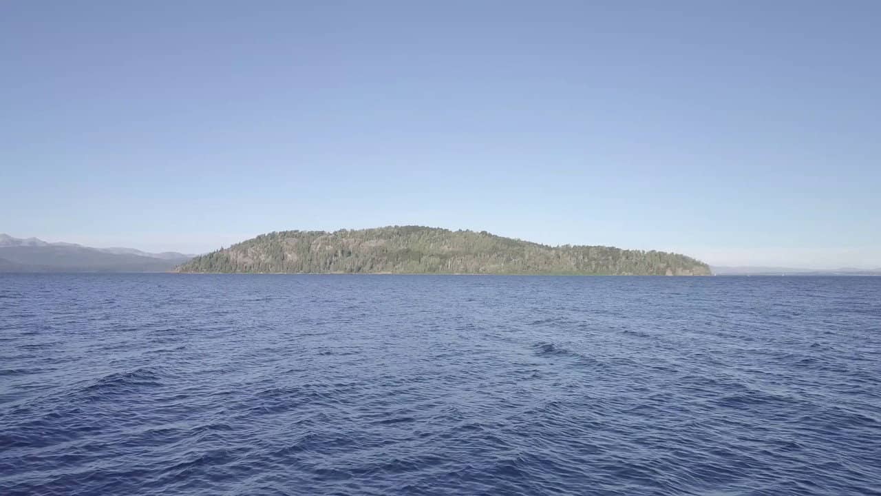 Huemul backdrop