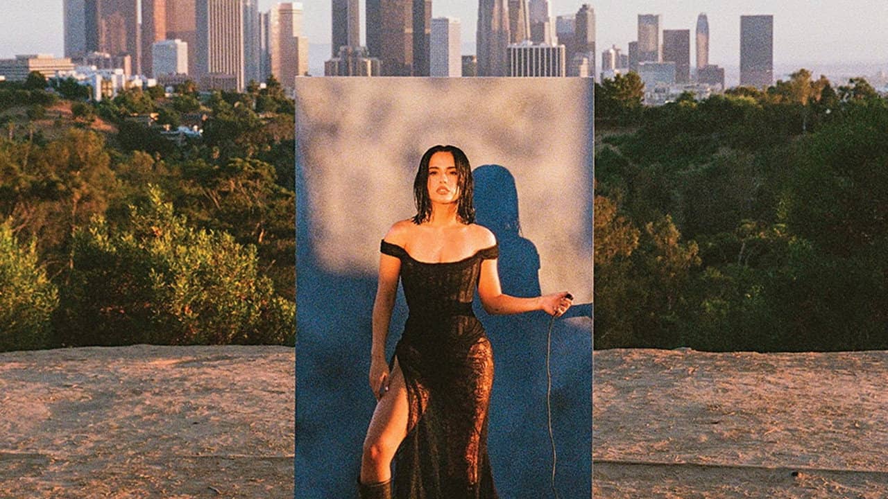 Rebbeca backdrop