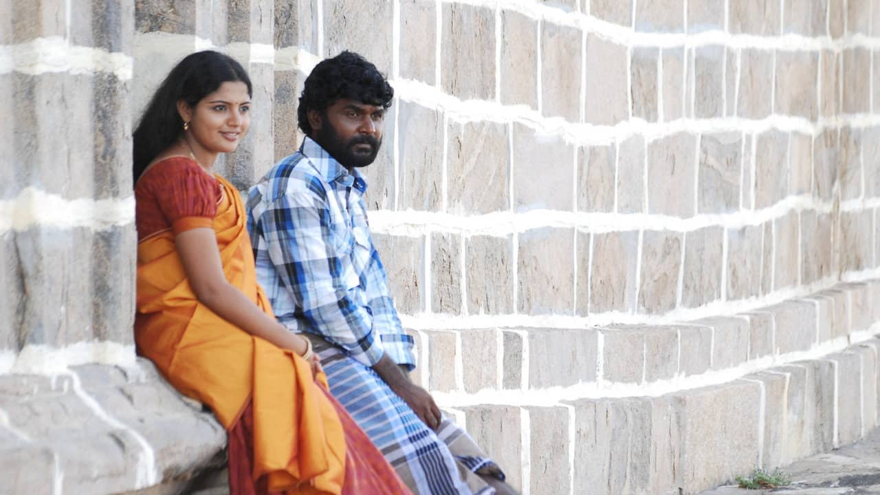 Onbathu Kuzhi Sampath backdrop