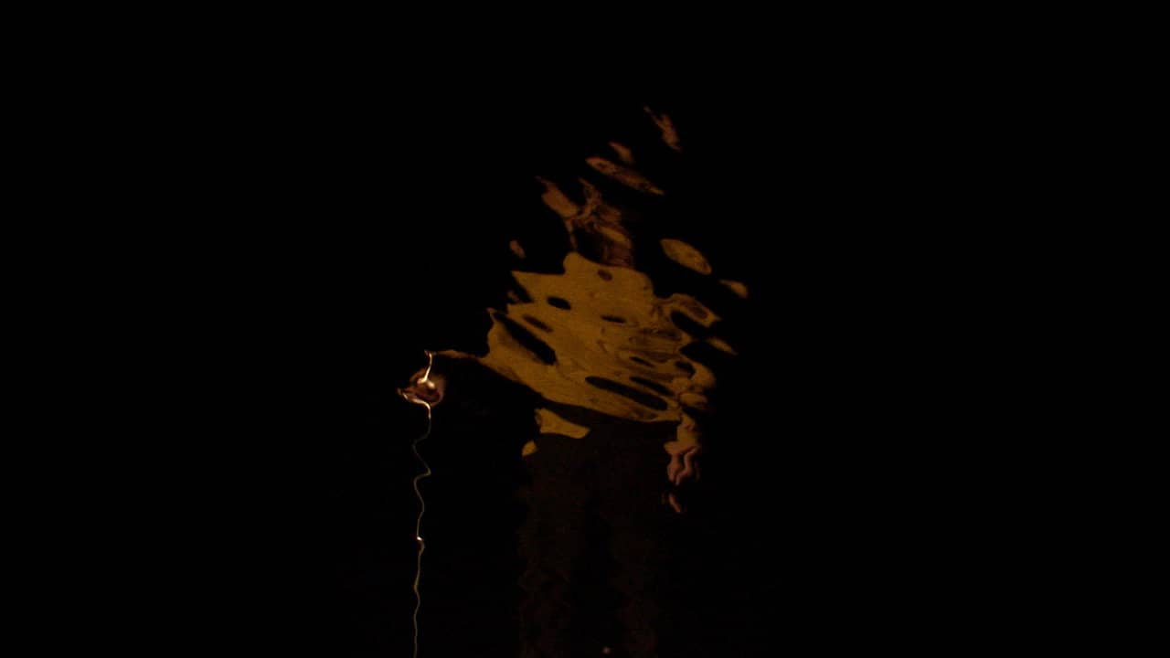 GOLPES backdrop