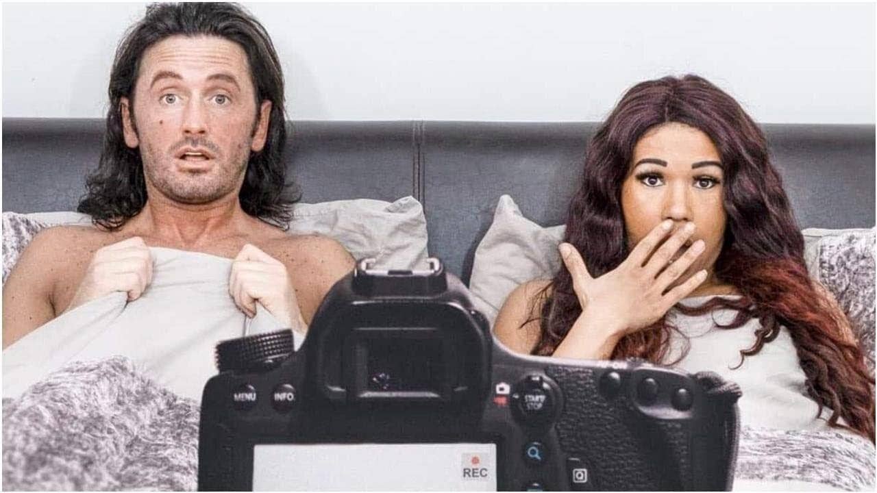 Sex Tape backdrop