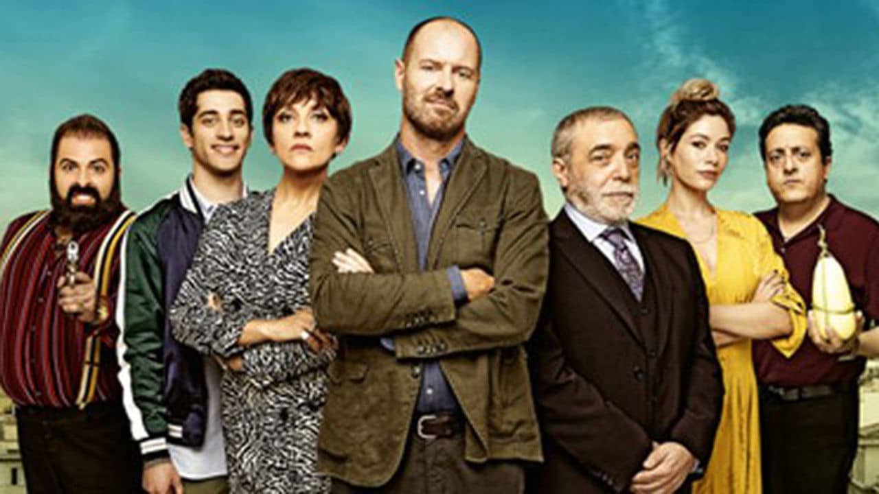 Uno di famiglia backdrop