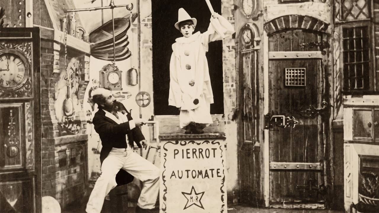 Gugusse and the Automaton backdrop