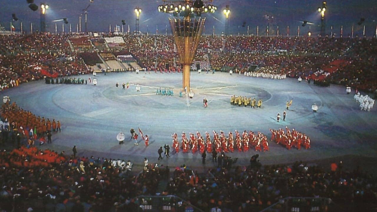 Cérémonie d'ouverture des 16èmes Jeux Olympiques d'hiver à Albertville backdrop