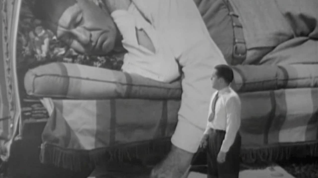 How I Play Golf, by Bobby Jones No. 9: 'The Driver' backdrop