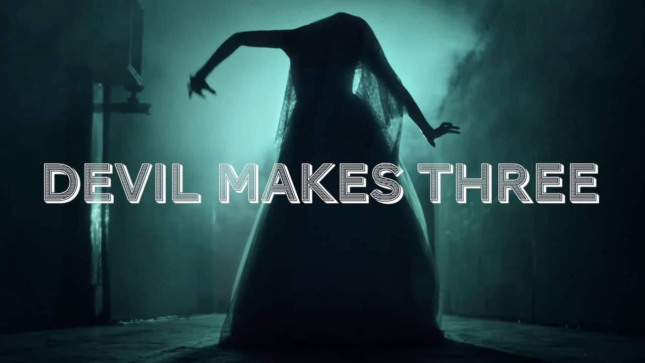 Devil Makes Three backdrop