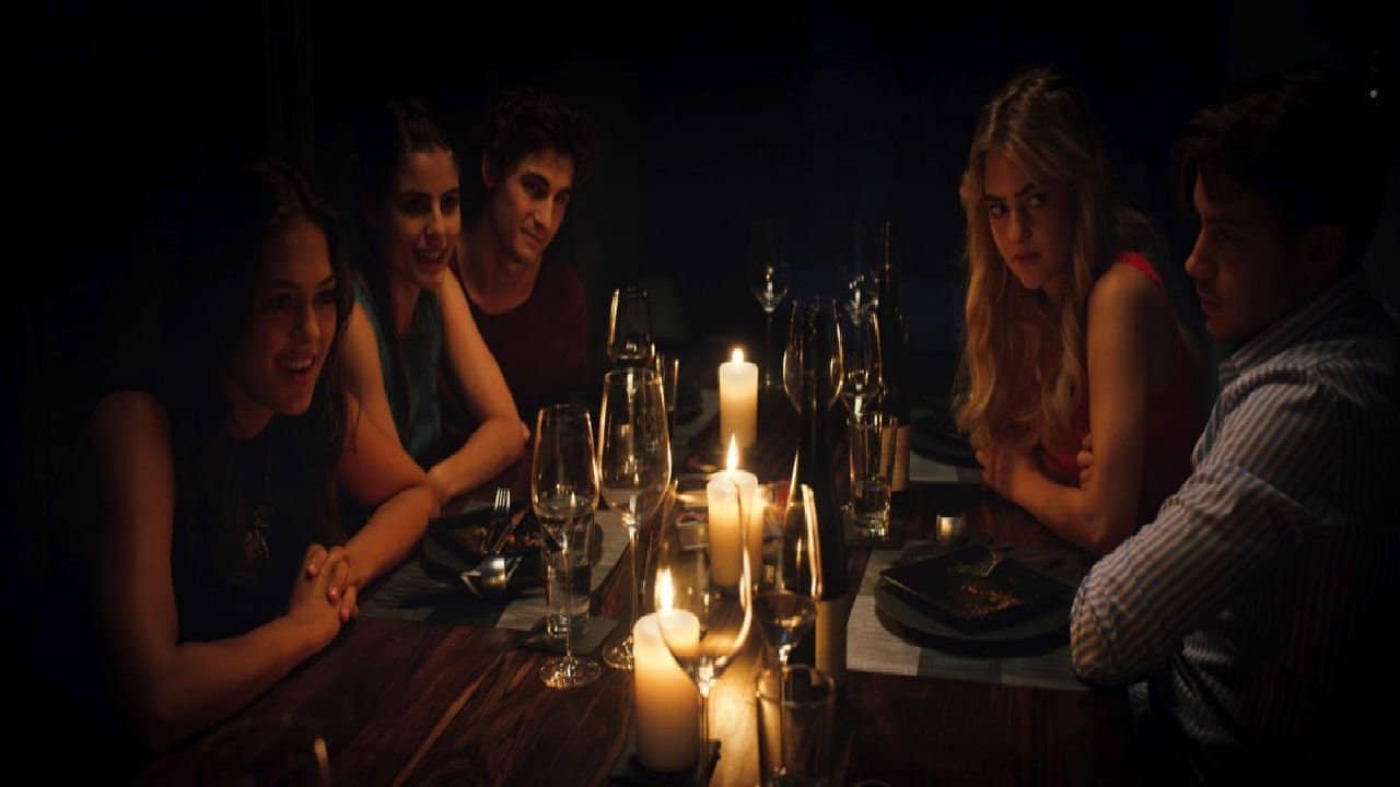 Dinner for Eight backdrop