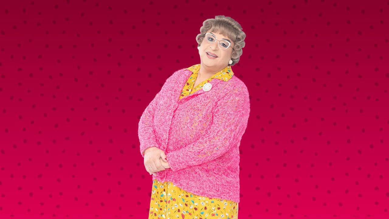 Super Mammy backdrop