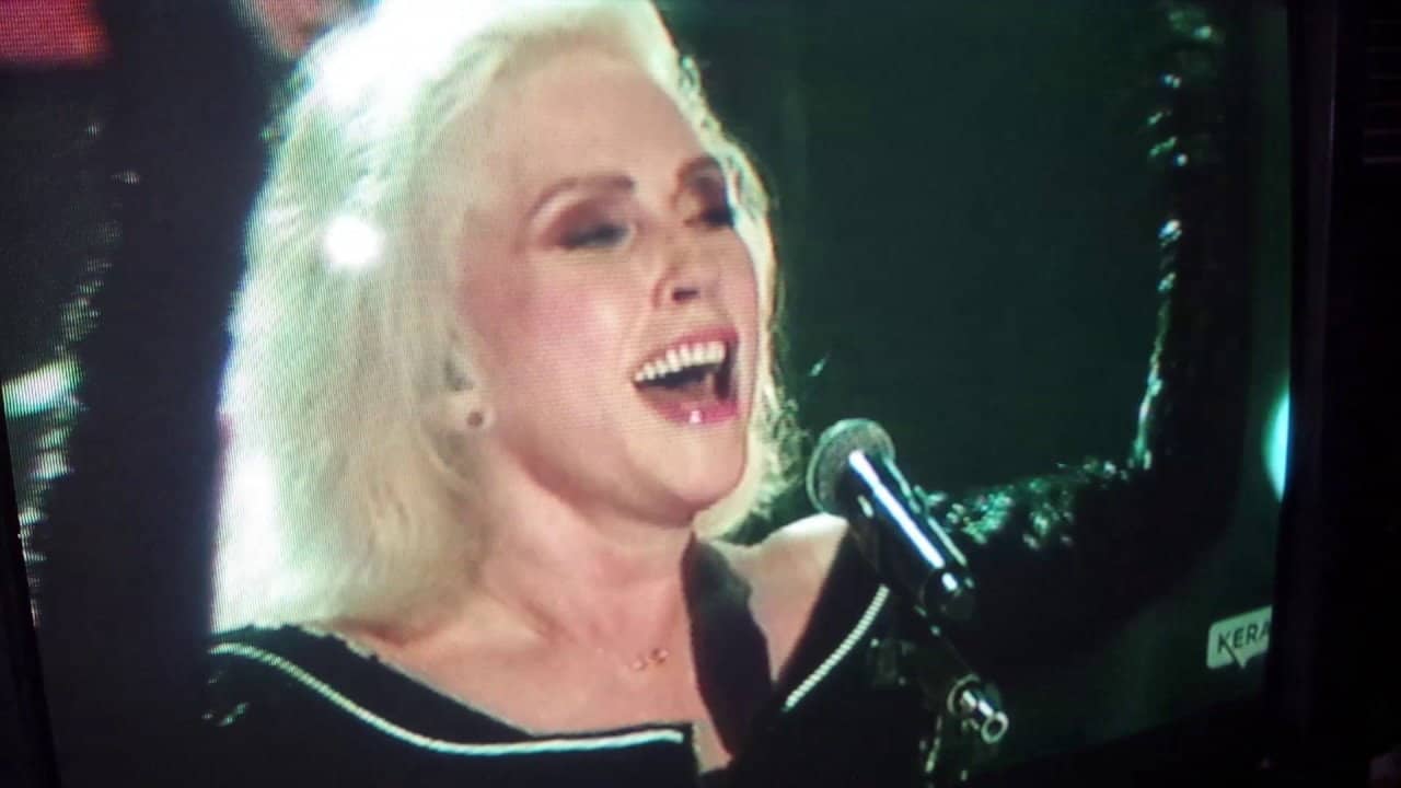 Blondie: Live at Soundstage backdrop