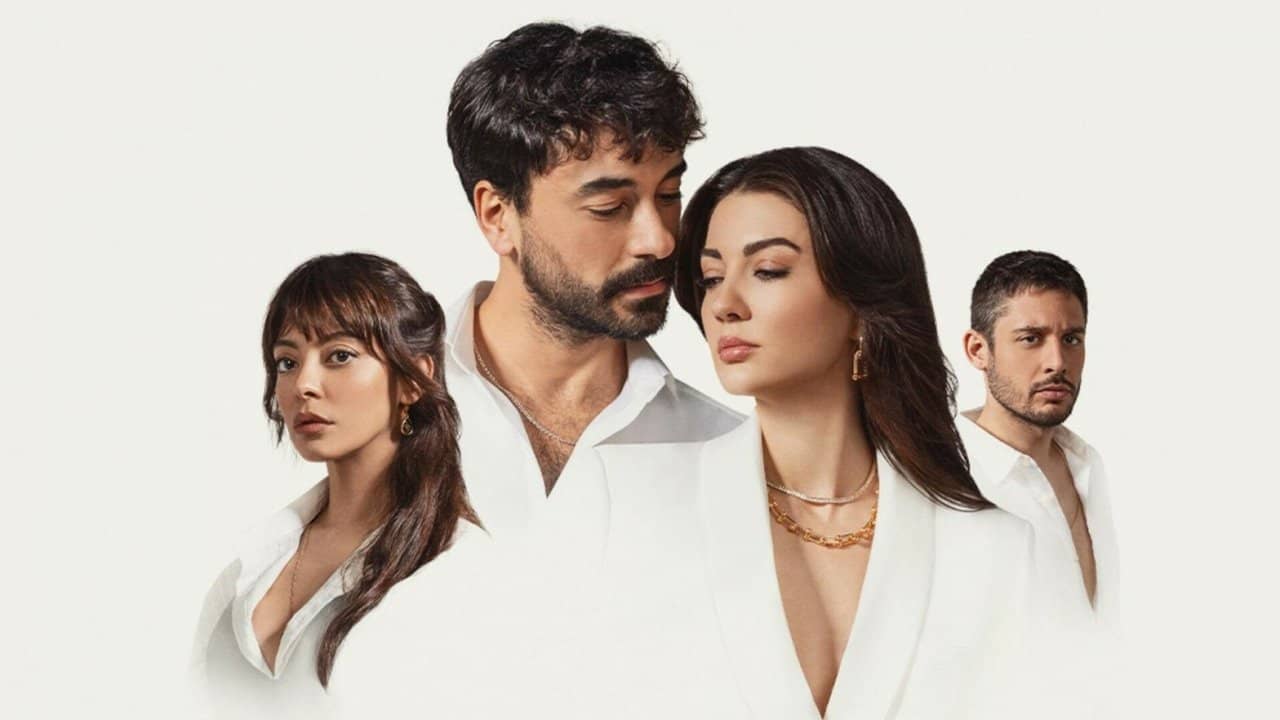 Kraliçe backdrop